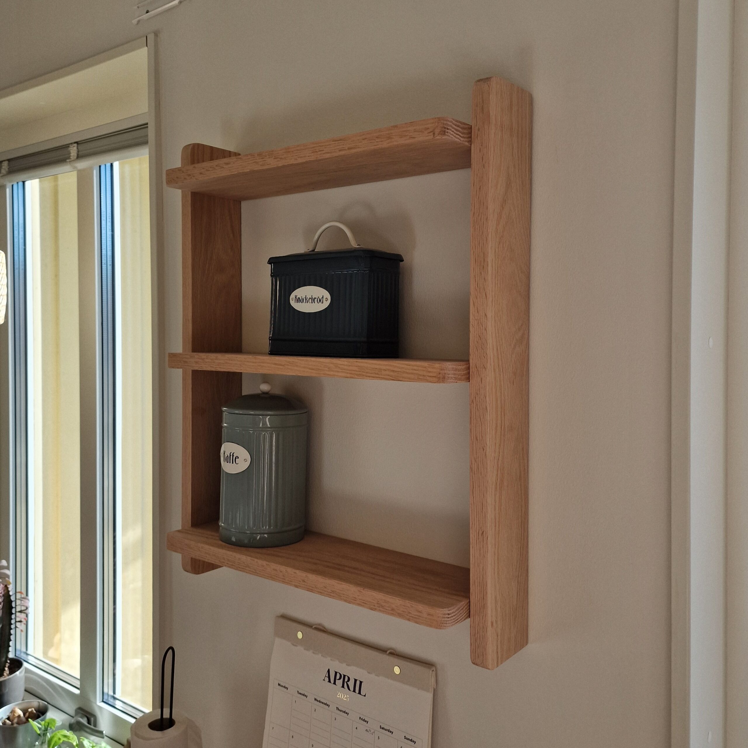 Simple Little Shelf